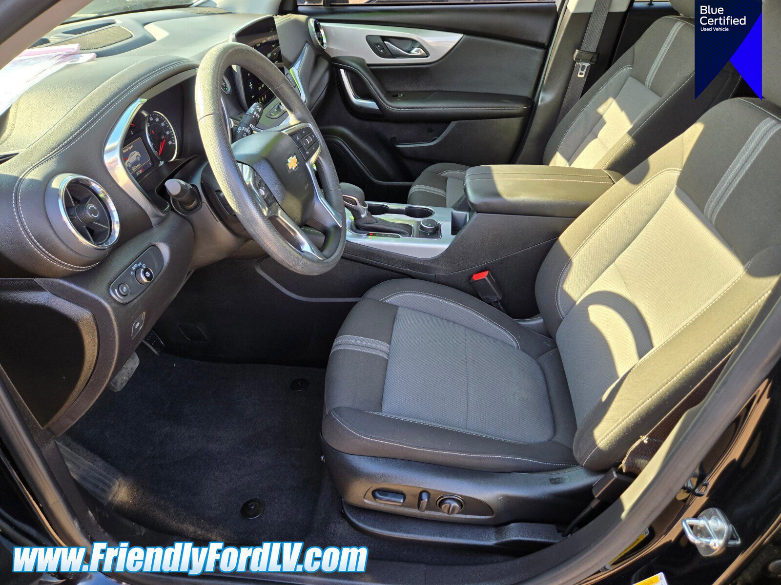 Used 2023 Chevrolet Blazer LT image 9