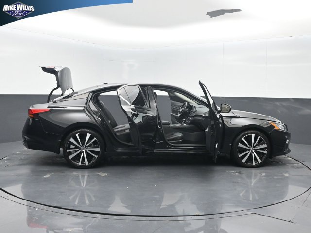 Used 2022 Nissan Altima 2.5 SR FWD image 27