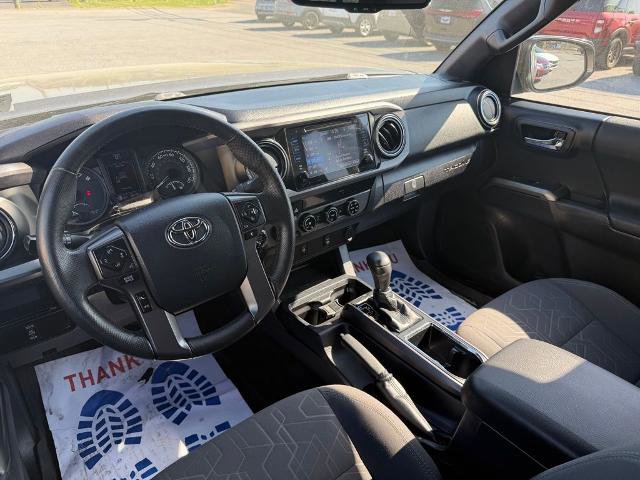 Used 2017 Toyota Tacoma TRD Off-Road w/ Tow Package image 13