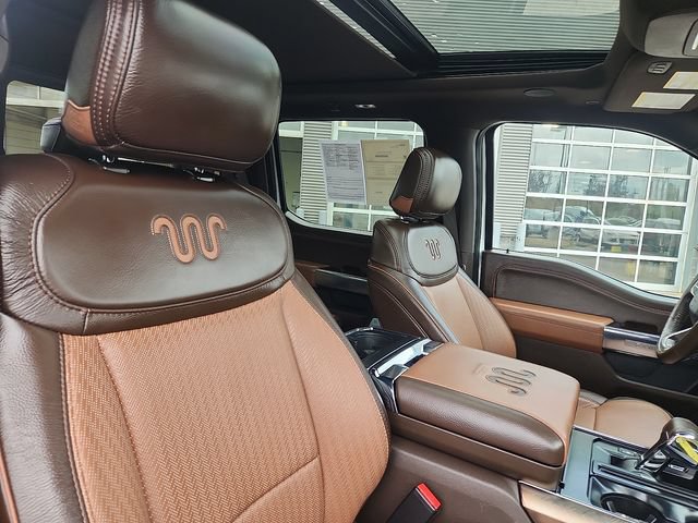 Certified 2025 Ford F150 King Ranch AWD/4WD image 32