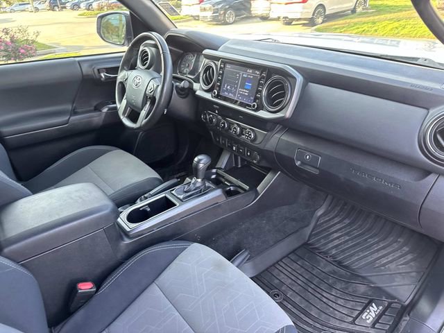 Used 2020 Toyota Tacoma TRD Off-Road image 13