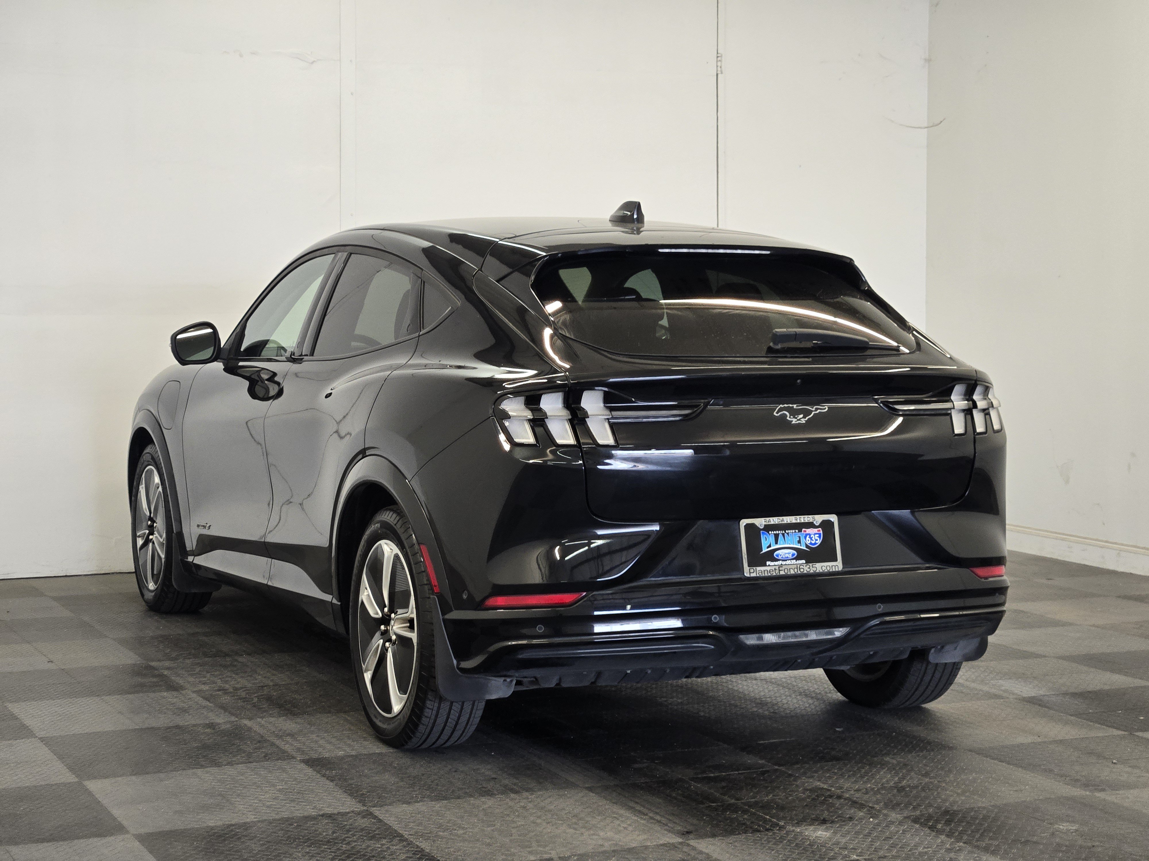 Certified 2023 Ford Mustang Mach-E Premium RWD image 5