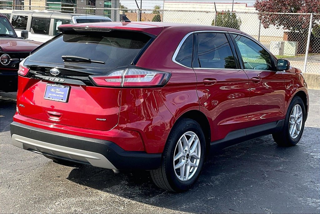 Certified 2024 Ford Edge SEL AWD/4WD image 12