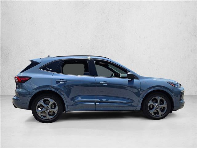 Certified 2023 Ford Escape ST-Line w/ Tech Pack #1 FWD image 4