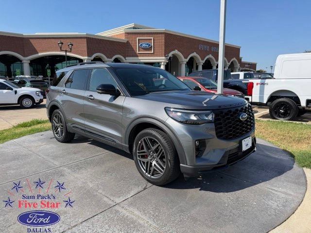 Certified 2025 Ford Explorer ST-Line w/ ST-Line Street Pack
