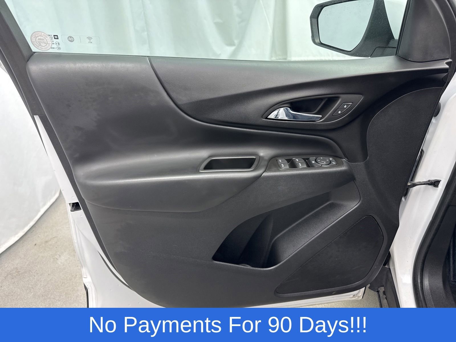 Used 2022 Chevrolet Equinox LT FWD image 9