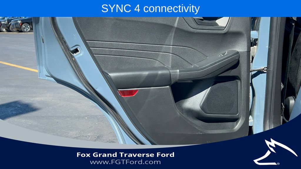 Certified 2025 Ford Escape Active AWD/4WD image 29