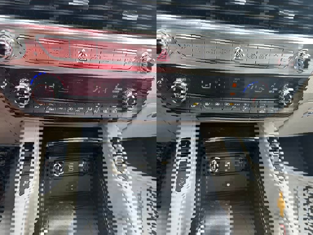 Used 2021 Kia Telluride EX image 12