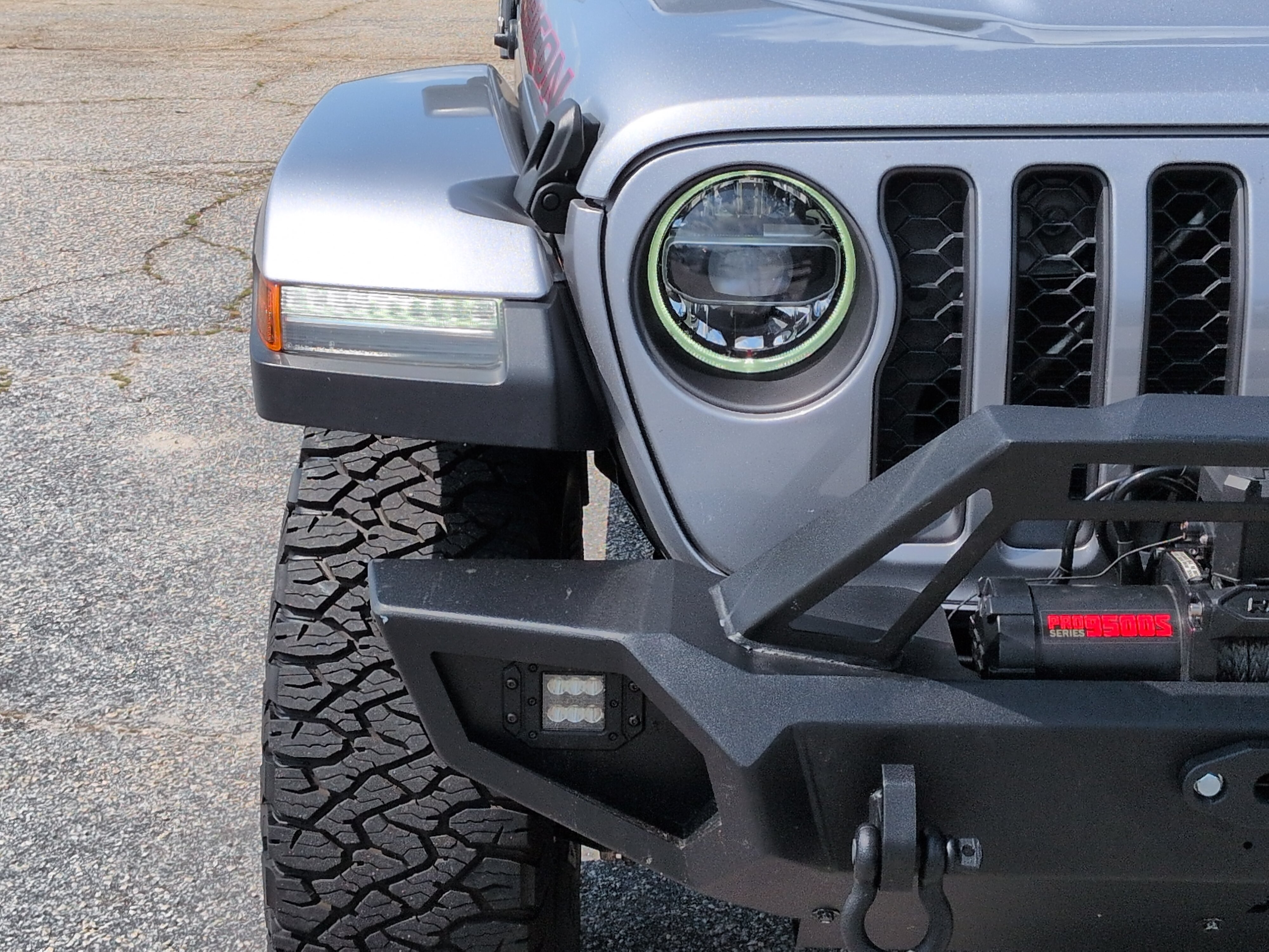 Used 2020 Jeep Gladiator Rubicon AWD/4WD image 8