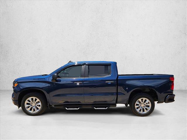 Used 2022 Chevrolet Silverado 1500 Custom w/ LPO, Dark Essentials Package RWD image 9