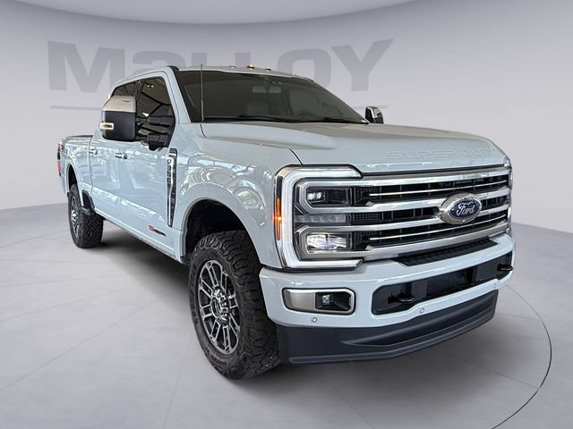 Certified 2025 Ford F350 Platinum w/ Platinum Plus Package AWD/4WD image 7