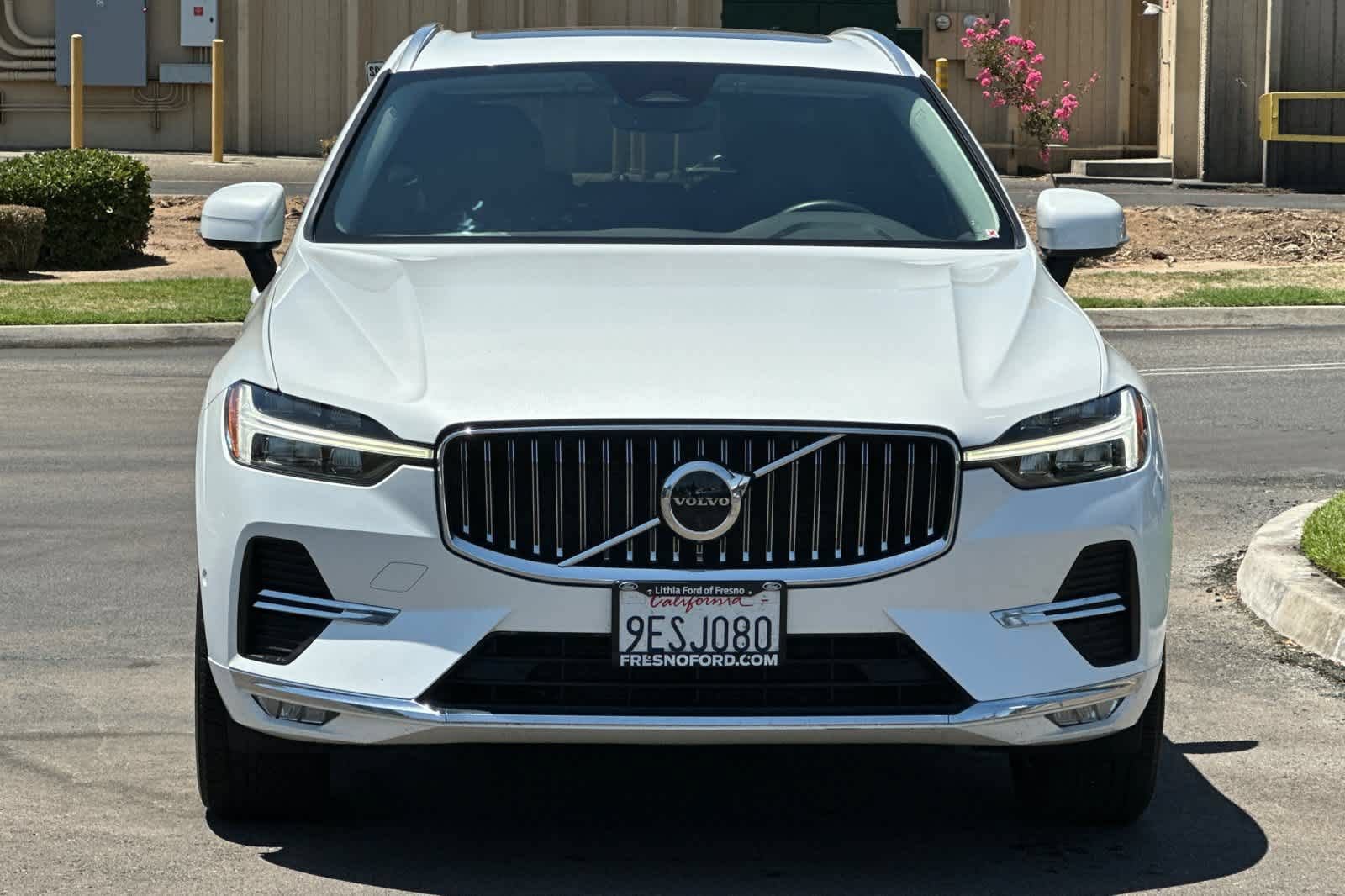 Used 2023 Volvo XC60 B5 Plus AWD/4WD image 11