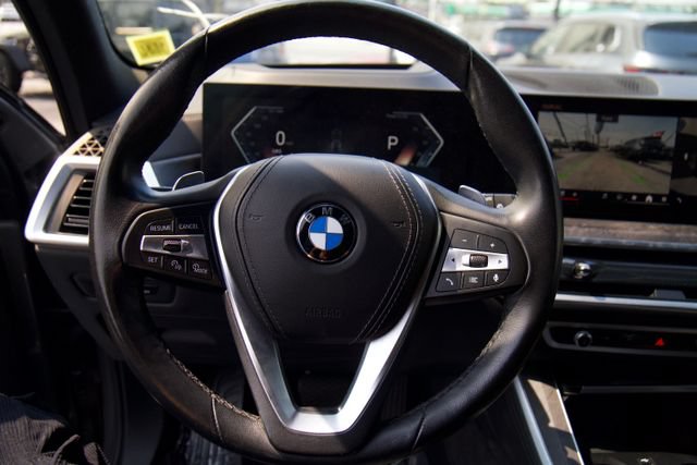 Used 2024 BMW X5 sDrive40i w/ Premium Package RWD image 18