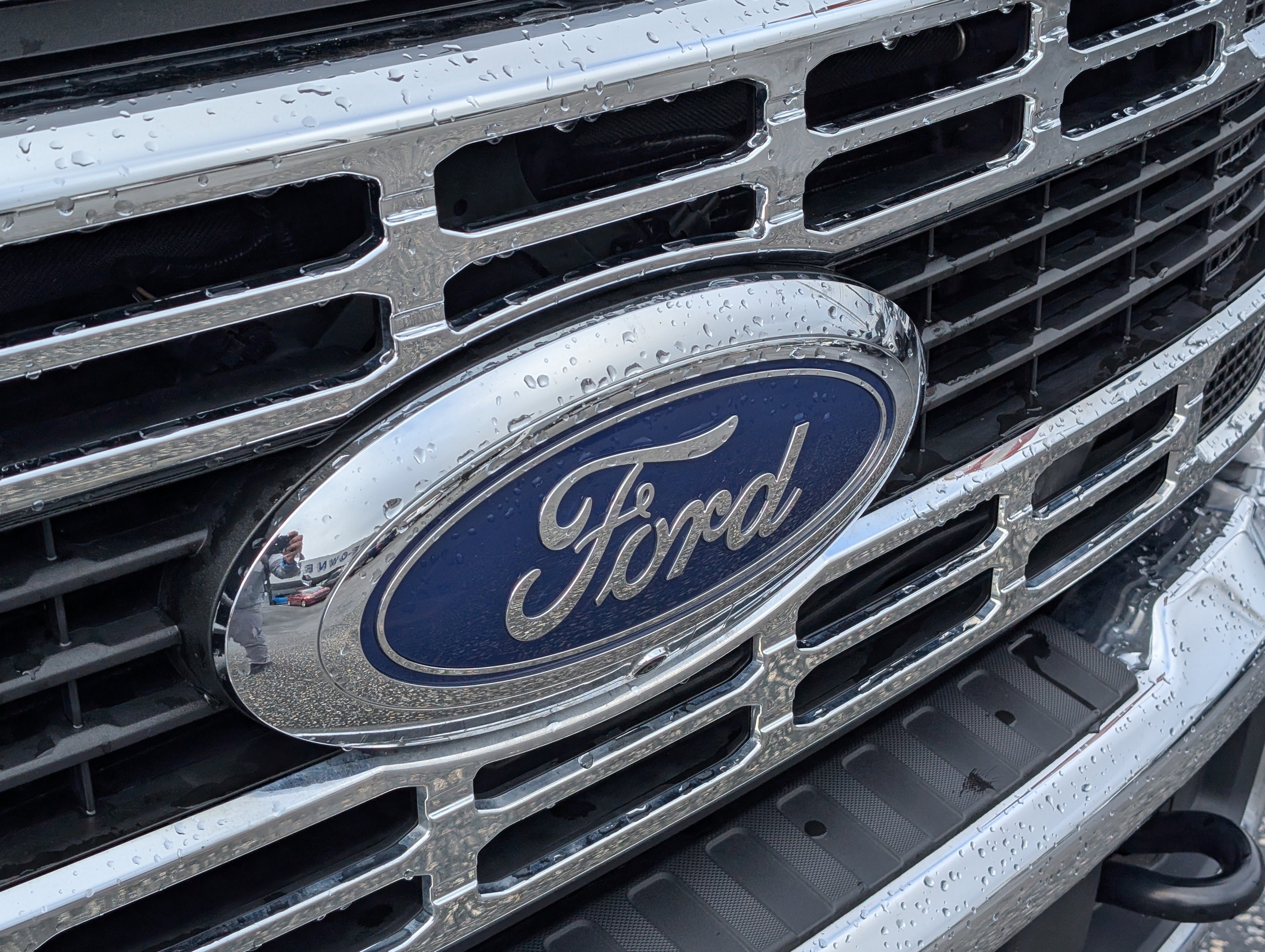 Certified 2024 Ford F350 XLT w/ 360-Degree Camera Package image 6