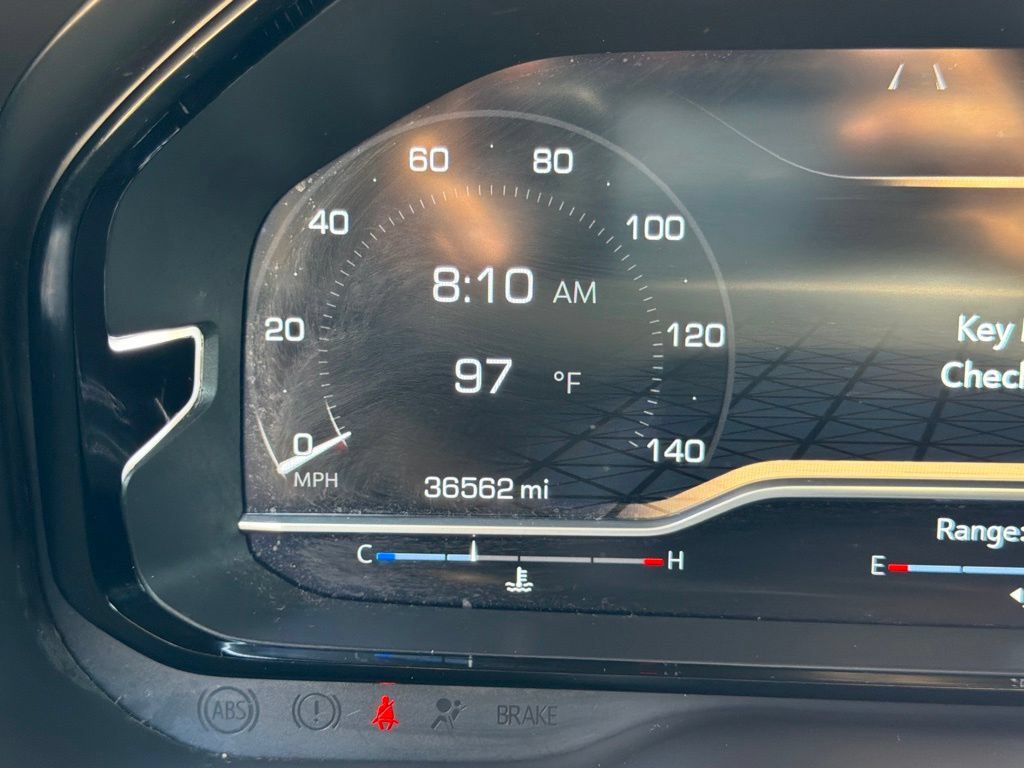 Used 2023 GMC Yukon Denali RWD image 26