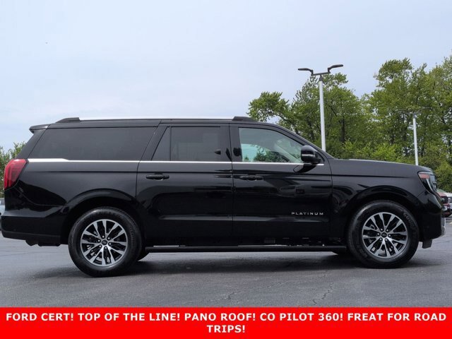 Certified 2025 Ford Expedition Max Platinum AWD/4WD image 4