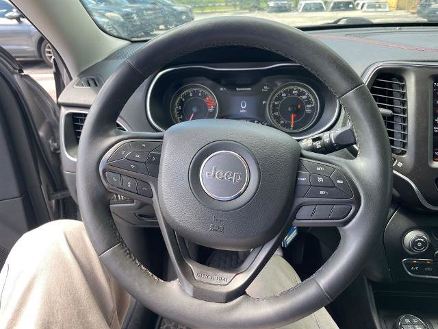 Used 2022 Jeep Cherokee Trailhawk w/ Sun, Sound & Nav Group AWD/4WD image 12