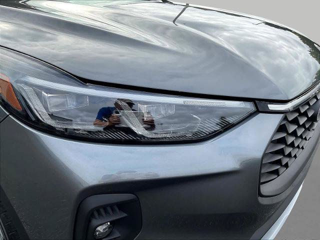 Certified 2025 Ford Escape Platinum AWD/4WD image 33