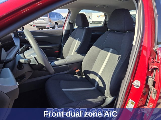 Used 2025 Hyundai Sonata SEL FWD image 10
