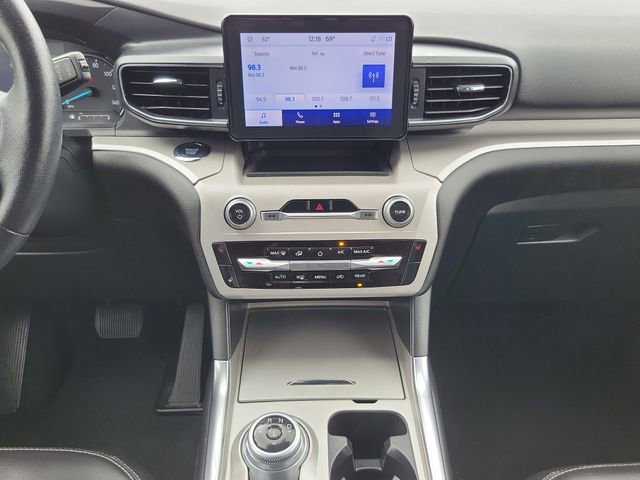 Certified 2023 Ford Explorer XLT w/ Equipment Group 202A RWD image 24