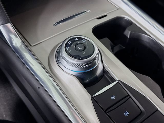 Certified 2022 Ford Explorer XLT w/ Equipment Group 202A image 16