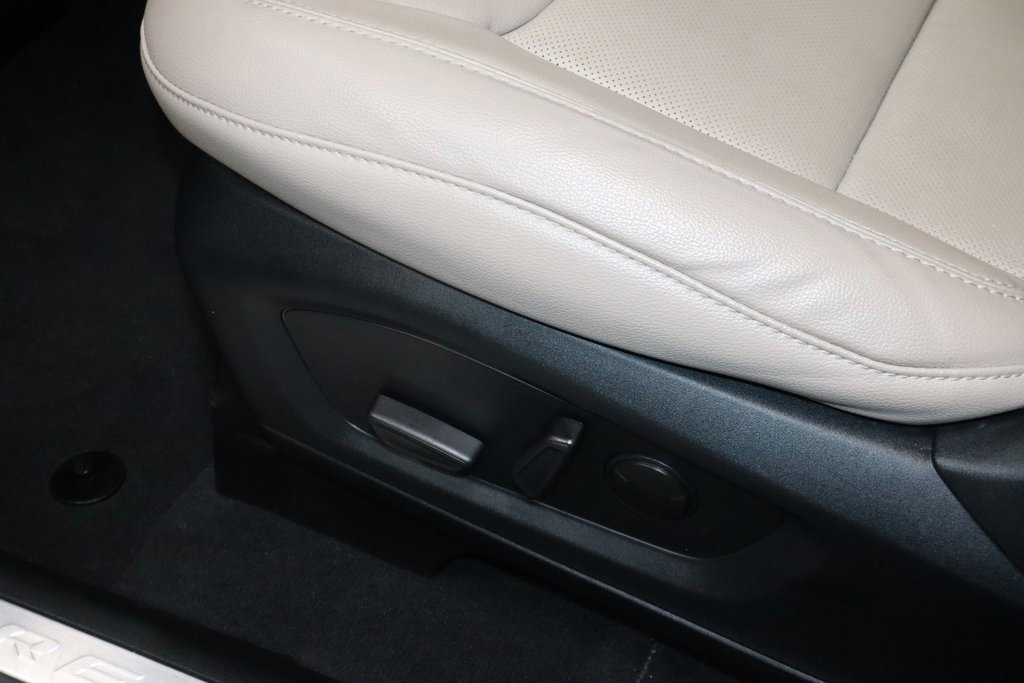 Certified 2022 Ford Explorer Limited w/ Hybrid Equipment Group 310A image 24