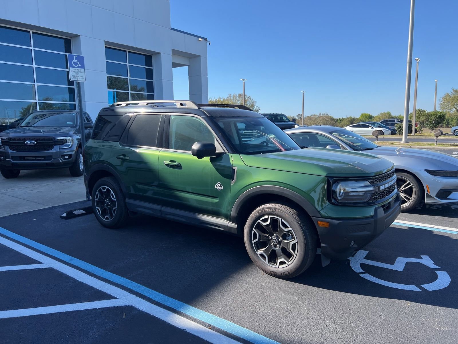 Certified 2025 Ford Bronco Sport Outer Banks w/ Outer Banks Tech Package+ image 11