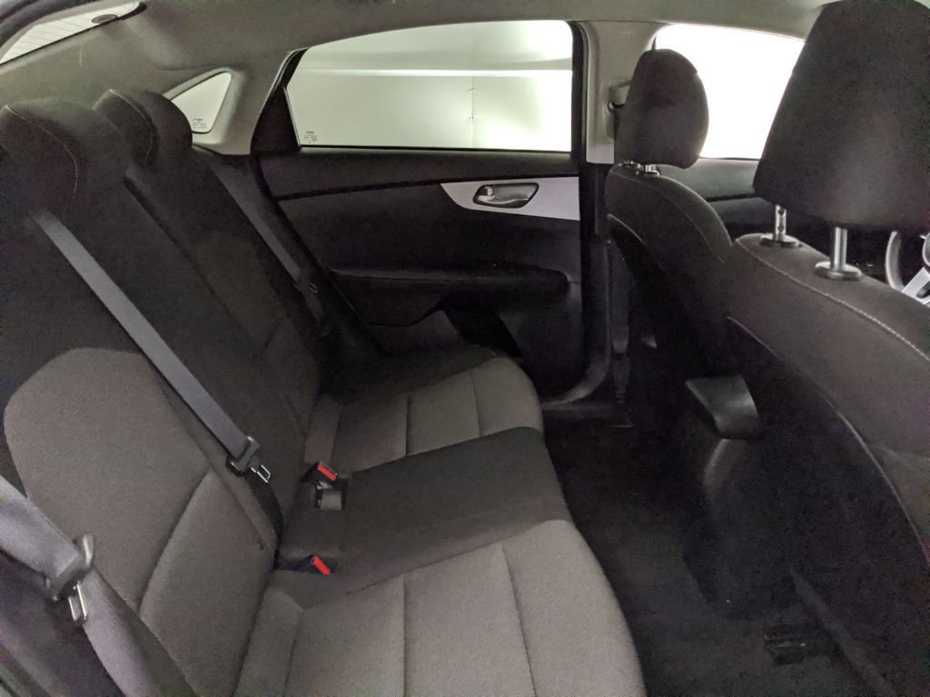 Used 2024 Kia Forte LXS image 19