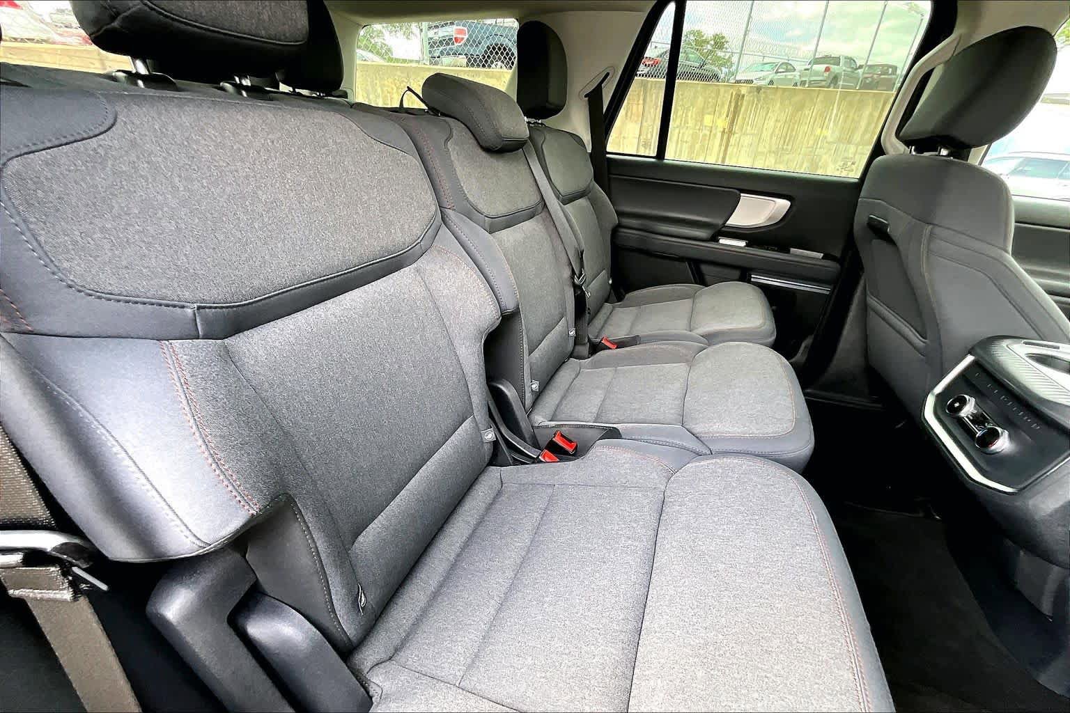 Certified 2025 Ford Expedition Active RWD image 20