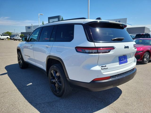 Used 2024 Jeep Grand Cherokee L Altitude AWD/4WD image 3
