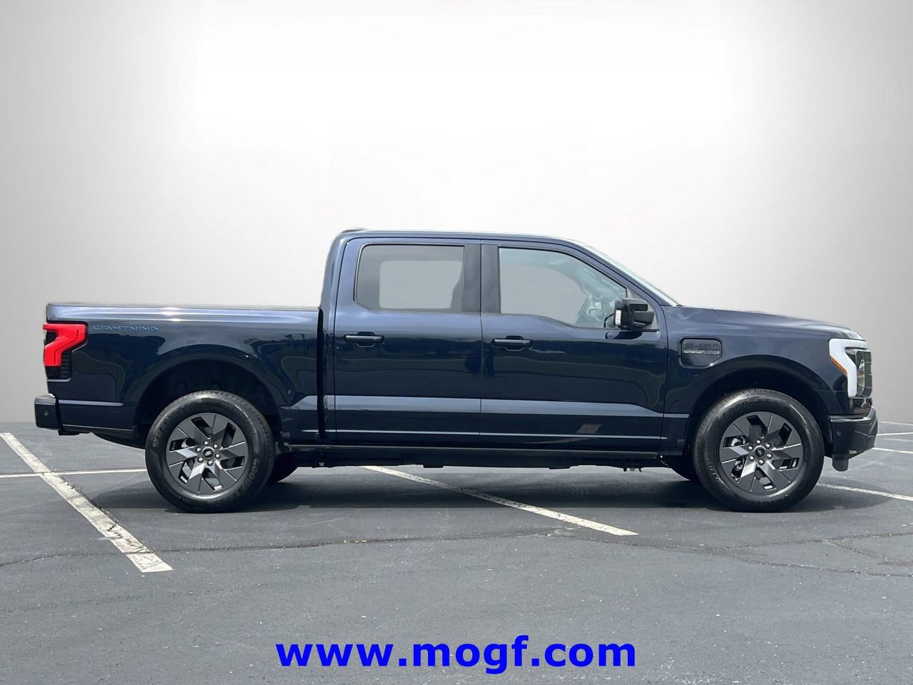 Certified 2023 Ford F150 Lightning Lariat w/ Equipment Group 511A High image 2