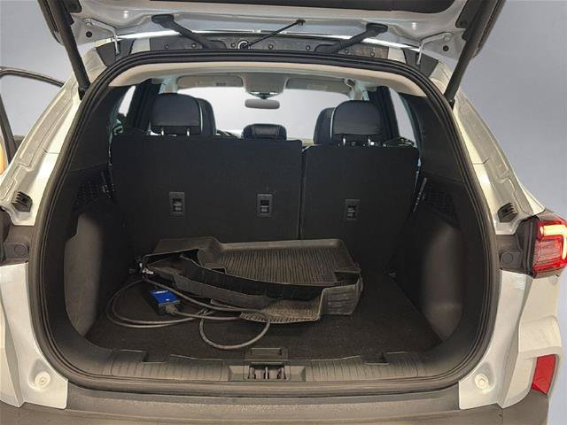 Certified 2026 Ford Escape SE w/ PHEV Premium Package FWD image 22