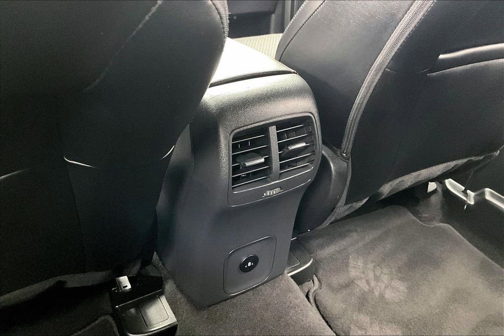 Certified 2025 Ford Escape ST-Line image 33
