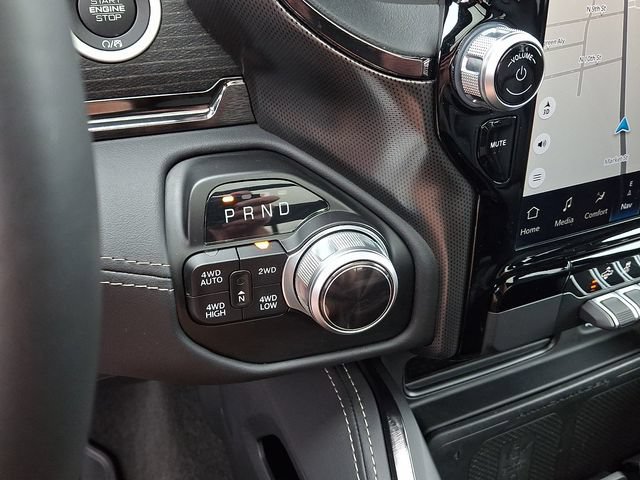 Used 2022 RAM 1500 Limited AWD/4WD image 17