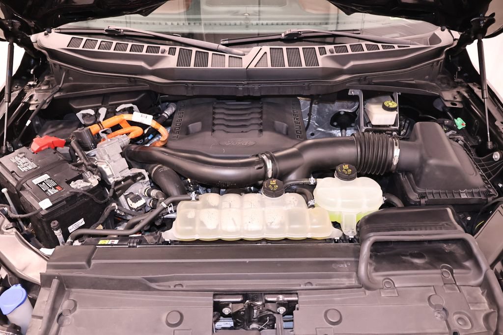 Certified 2022 Ford F150 Lariat w/ Equipment Group 502A High AWD/4WD image 49