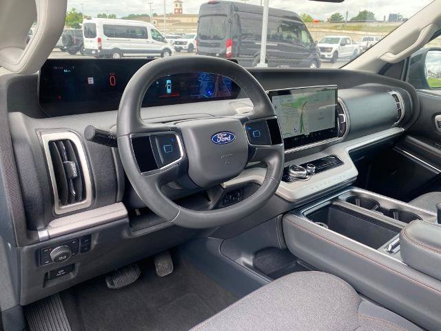 Certified 2025 Ford Expedition Max Active AWD/4WD image 12