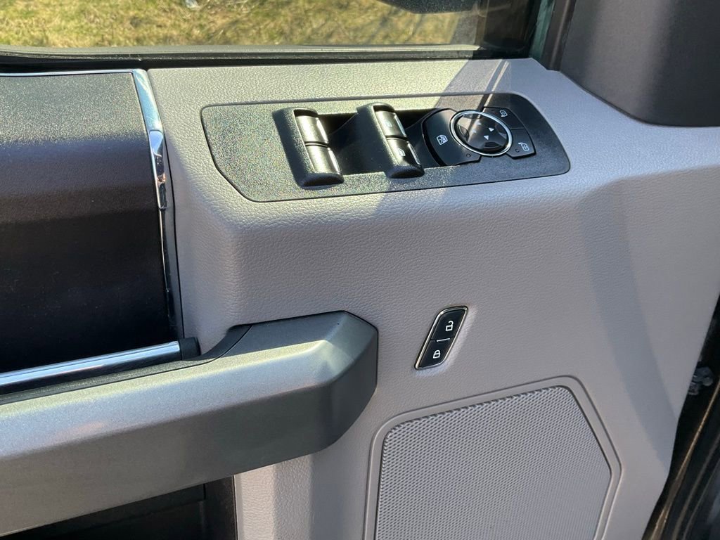 Certified 2018 Ford F150 XLT image 17