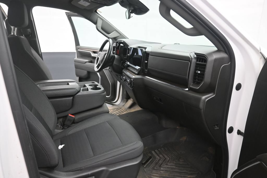 Used 2023 Chevrolet Silverado 1500 RST w/ Z71 Off-Road Package AWD/4WD image 26