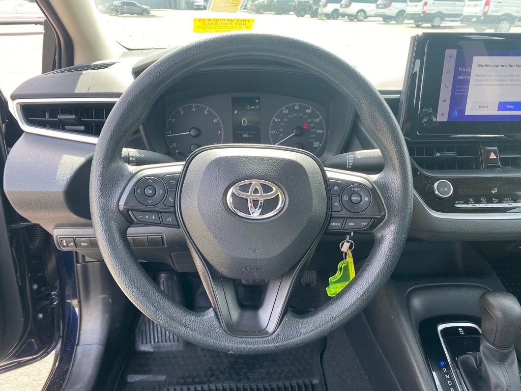 Used 2023 Toyota Corolla LE FWD image 17