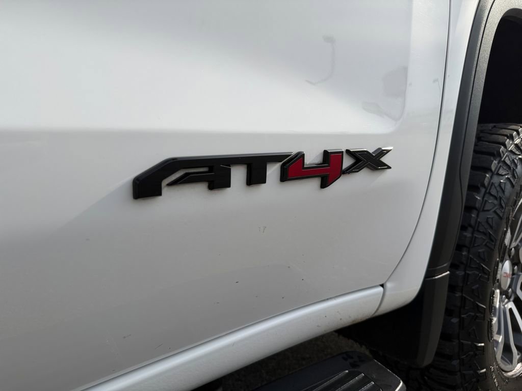 Used 2023 GMC Sierra 1500 AT4X AWD/4WD image 7