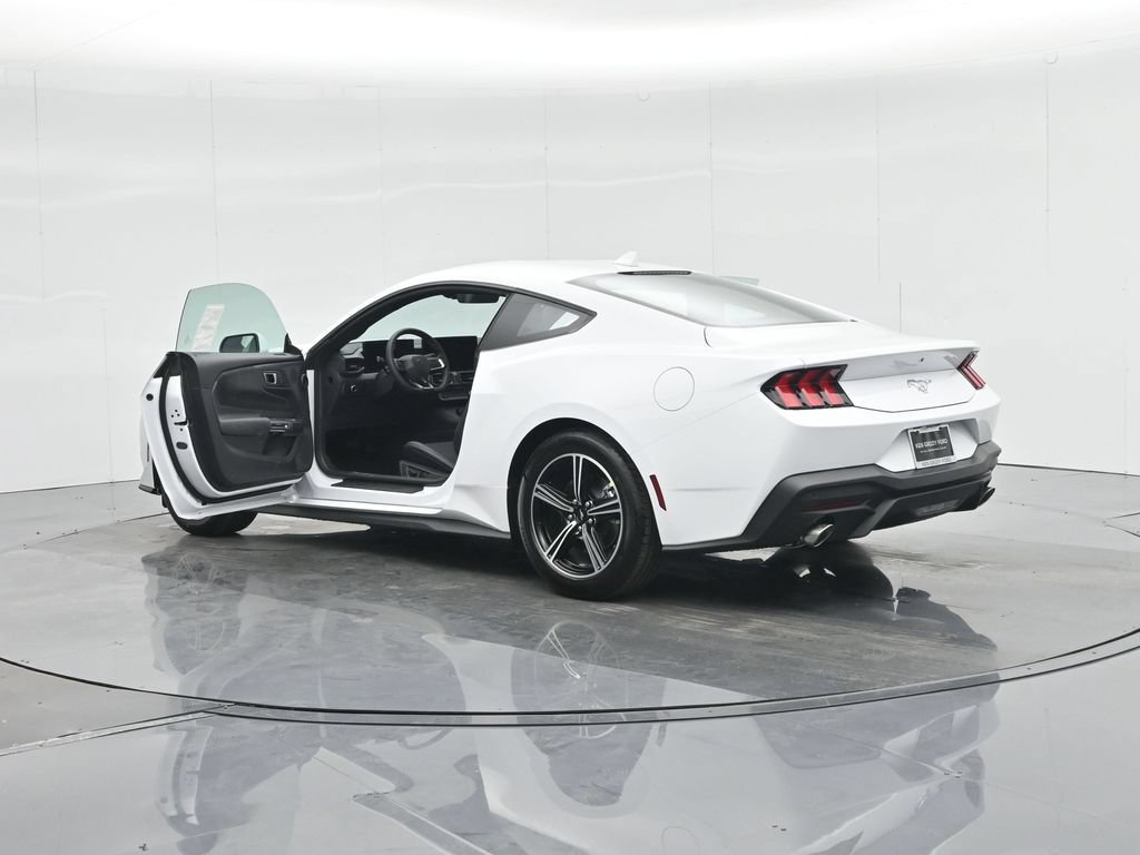Certified 2025 Ford Mustang Coupe RWD image 33