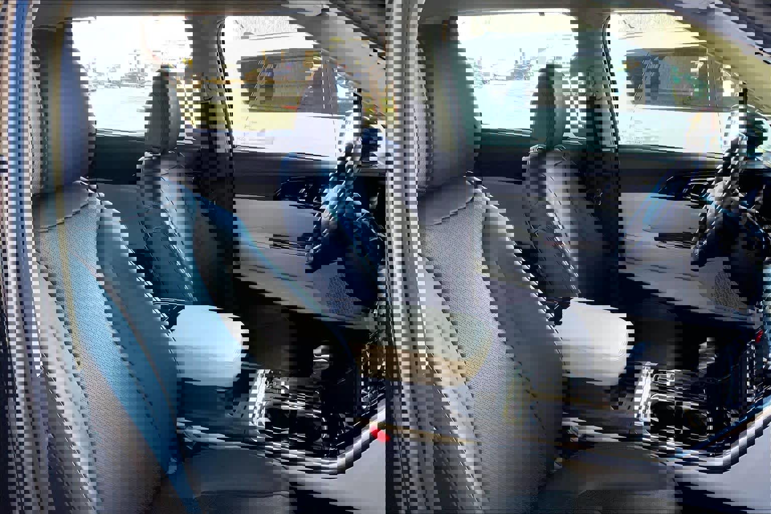 Used 2022 Kia Carnival SX Prestige image 10