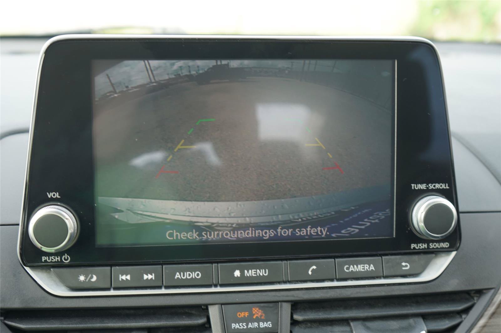 Used 2024 Nissan Altima 2.5 SV FWD image 12