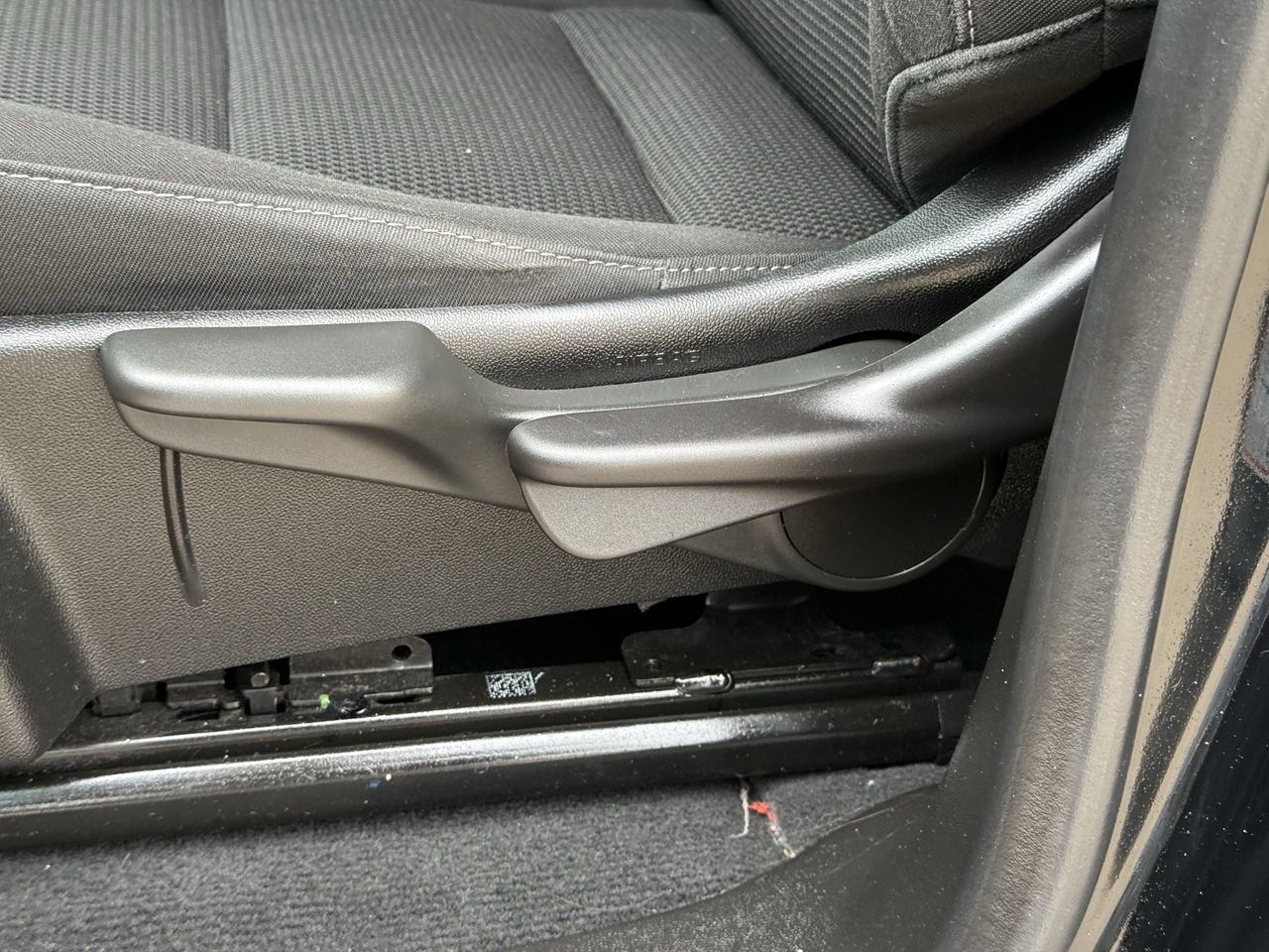 Used 2023 Chevrolet Colorado LT image 24