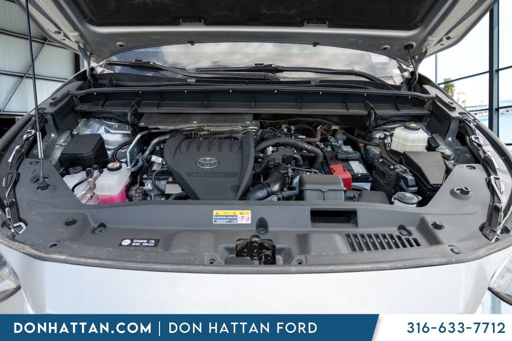 Used 2023 Toyota Highlander L FWD image 35