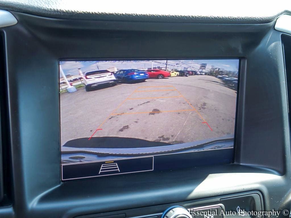 Used 2024 GMC Terrain SLE w/ Driver Convenience Package AWD/4WD image 15