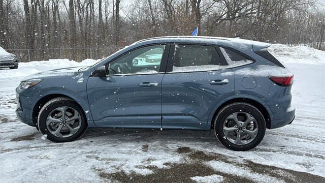 Certified 2023 Ford Escape ST-Line w/ Tech Pack #1 image 2
