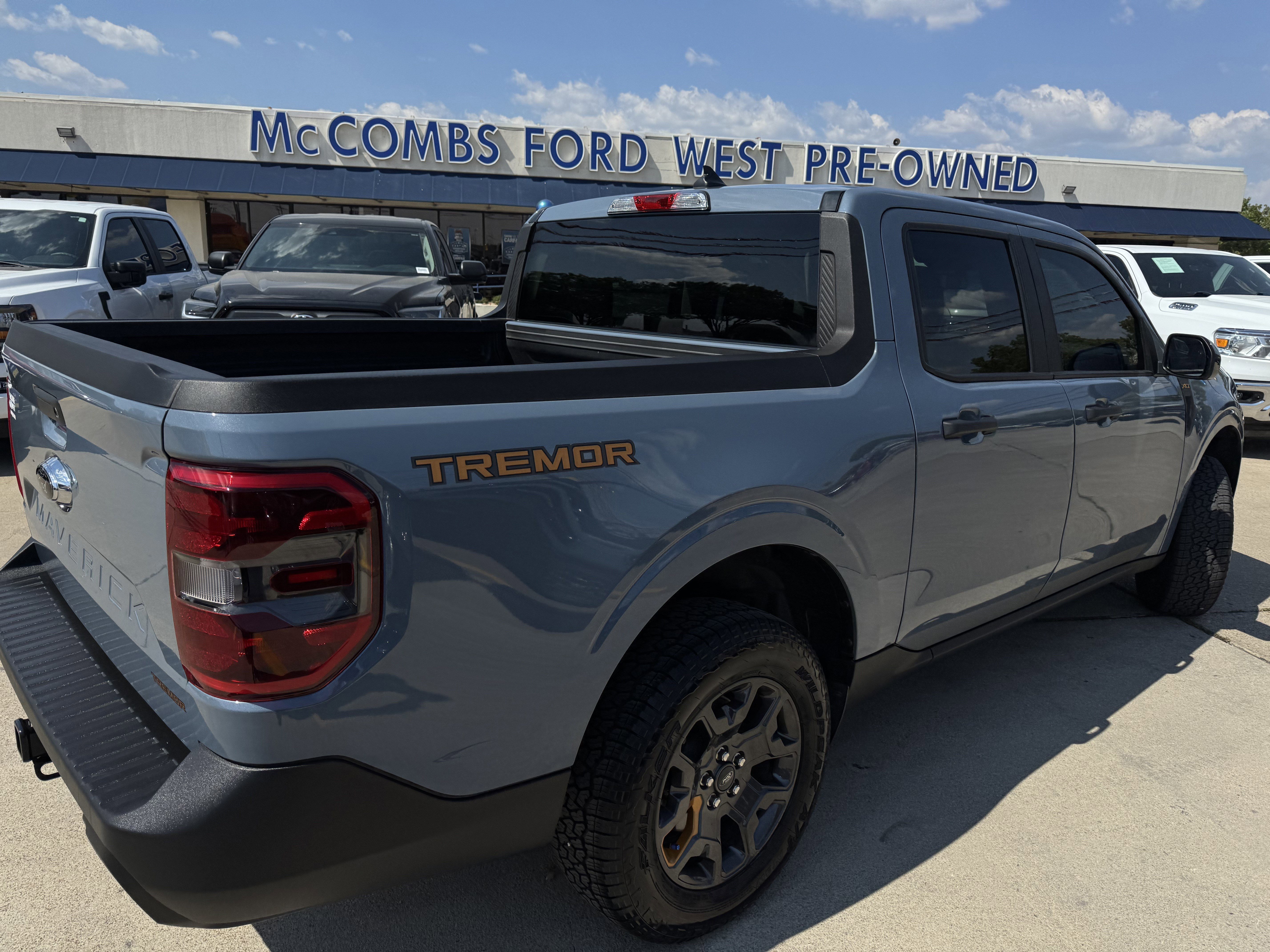 Certified 2024 Ford Maverick Tremor w/ Tremor Off-Road Package image 5