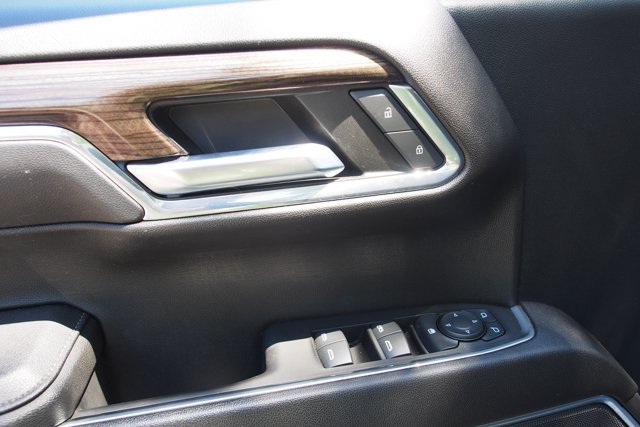 Used 2023 Chevrolet Silverado 1500 LT AWD/4WD image 19