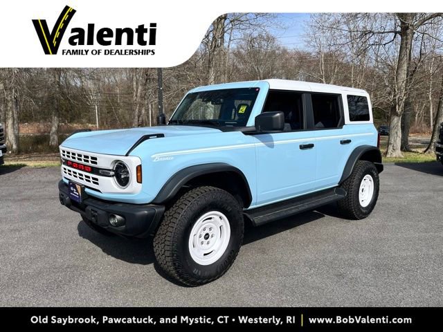 Certified 2025 Ford Bronco Heritage Edition AWD/4WD image 1